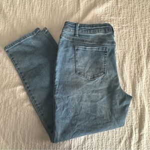Time and Tru Light Blue Straight Leg Jeans 14 Short